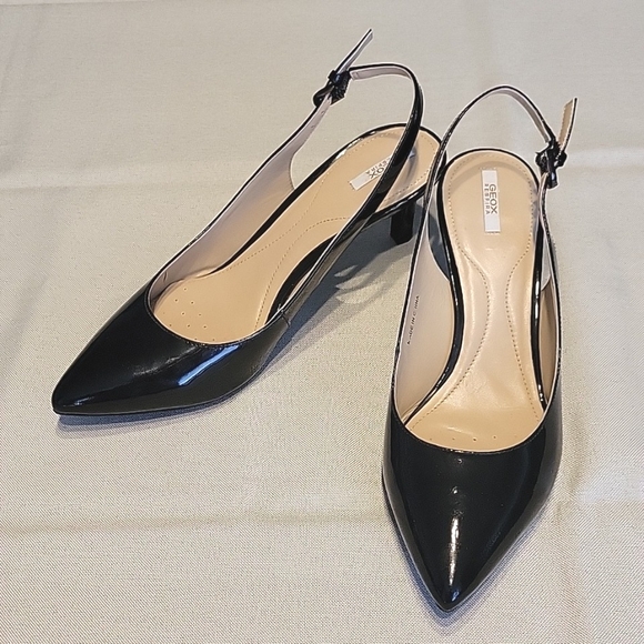 GEOX Patent Leather Slingback 2.5" mid-heels in black - Picture 1 of 9